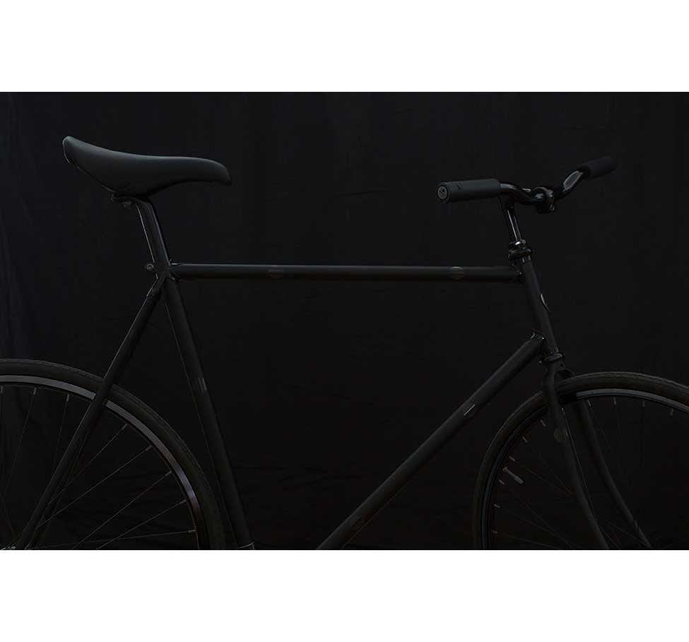 Bike without Bookman Sticky Reflectors in the dark (9064675651)